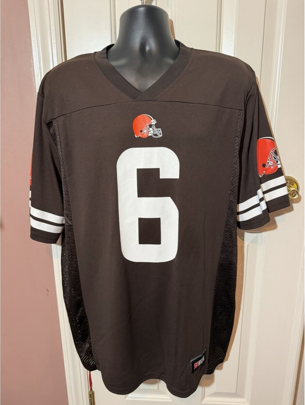 NFL Team Apparel NFLPA Jersey Cleveland Browns Baker Mayfield #6 Men Size Large
